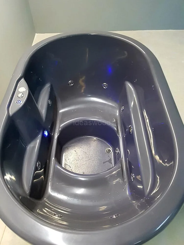 Double hot tub - Image 2