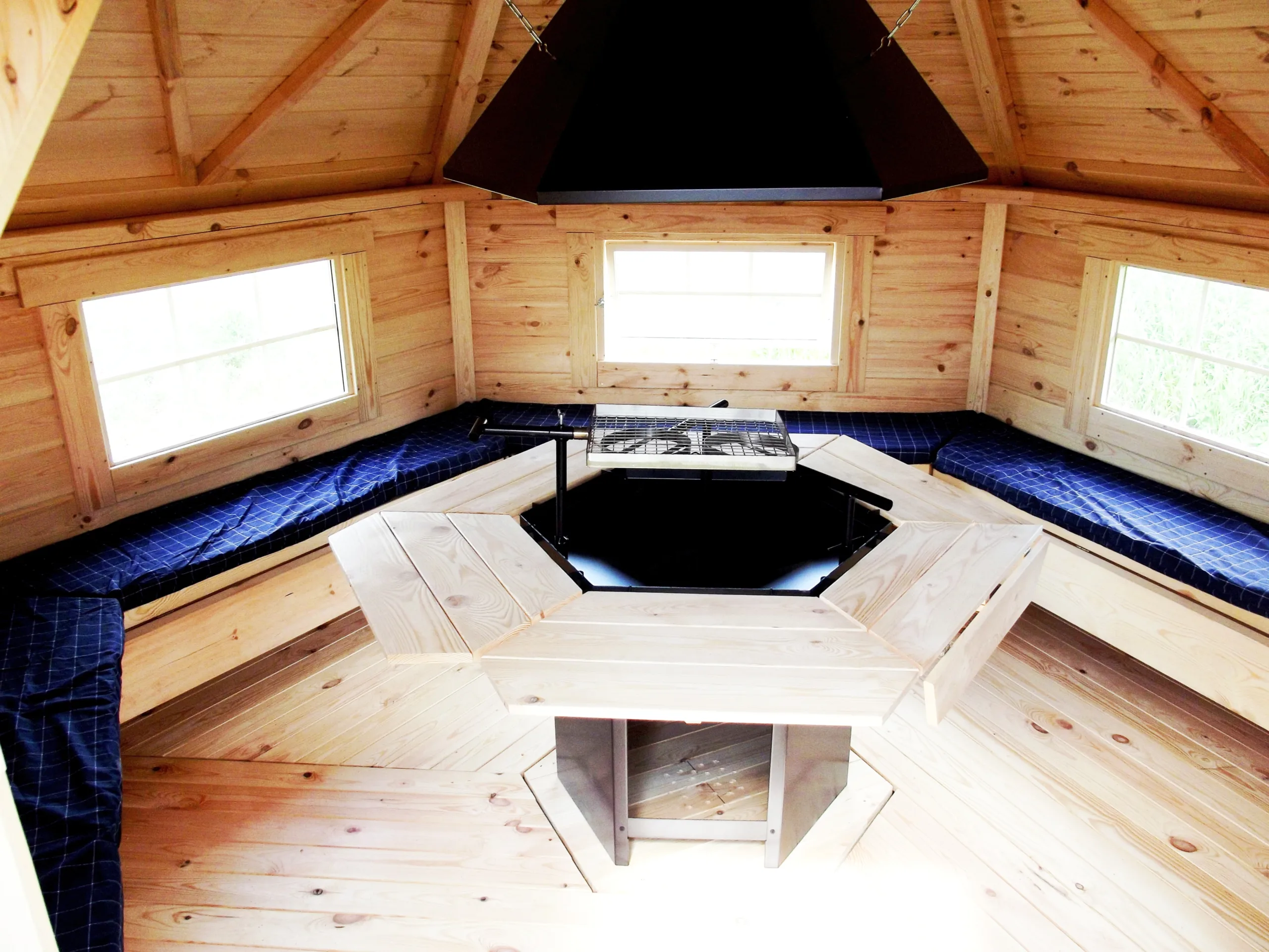 Grill Cabin 9.2 m² - Image 14
