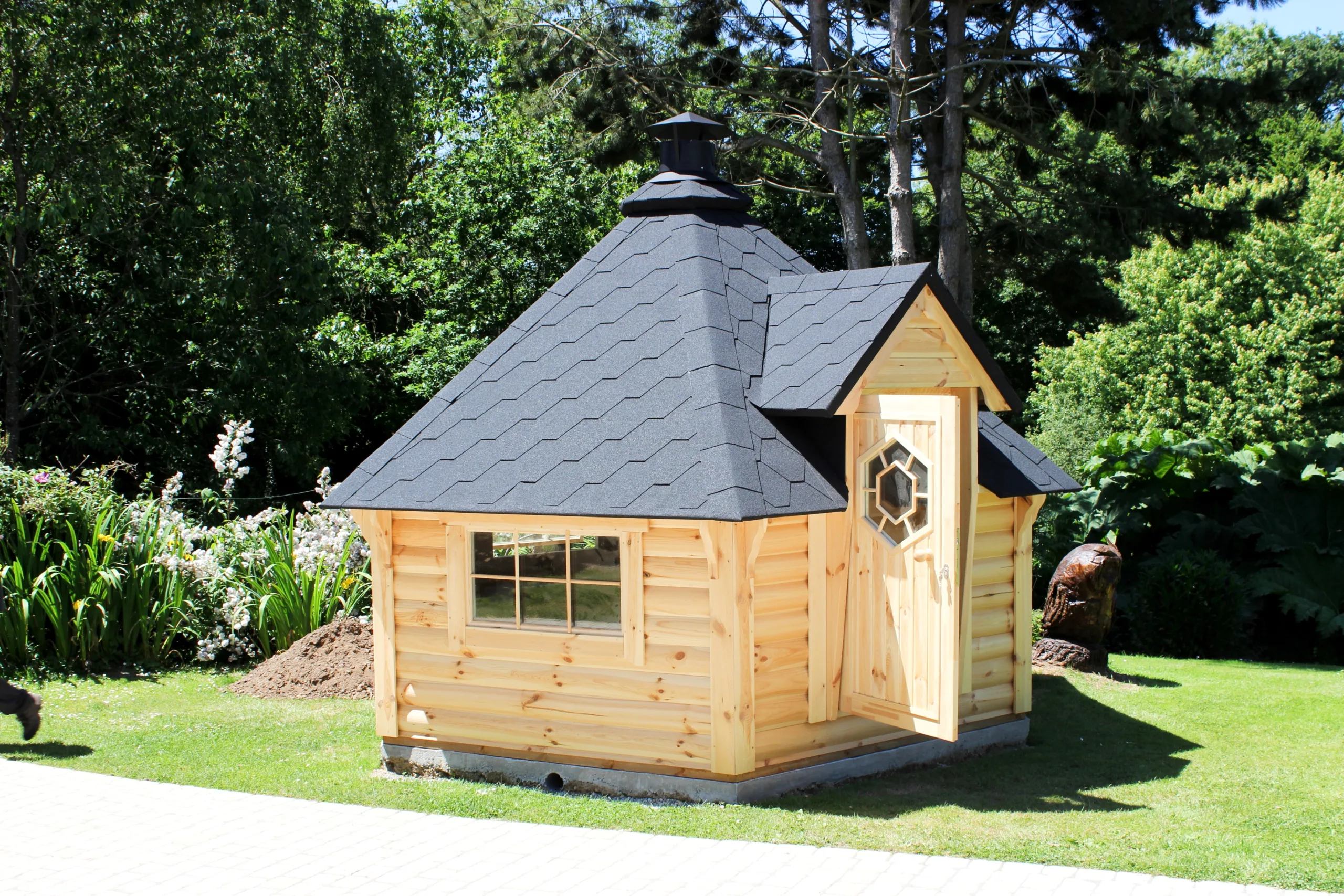 Grill Cabin 9.2 m² - Image 3